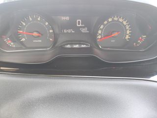 Peugeot 208 2014 ΙΔΑΝΙΚΟ ΓΙΑ ΝΕΟΥΣ ΟΔΗΓΟΥΣ-thumb-13