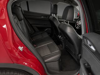 Alfa Romeo Stelvio 2018 Rosso Allestimento Executive Q4 210HP-thumb-7