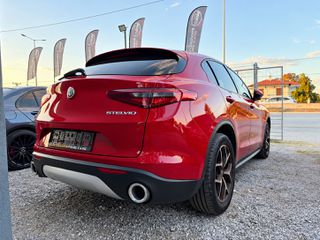 Alfa Romeo Stelvio 2018 Rosso Allestimento Executive Q4 210HP-thumb-2