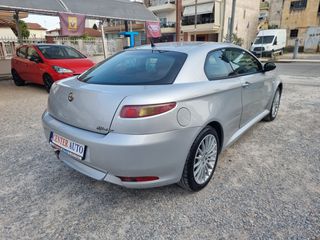 Alfa Romeo GT 2006 BERTONE-thumb-9