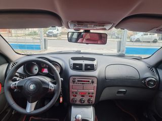 Alfa Romeo GT 2006 BERTONE-thumb-45
