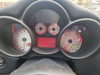 Alfa Romeo GT 2006 BERTONE-thumb-57