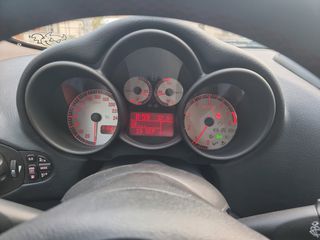 Alfa Romeo GT 2006 BERTONE-thumb-60