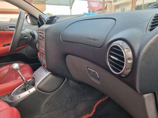 Alfa Romeo GT 2006 BERTONE-thumb-32