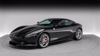 Ferrari Roma 2021 twin-turbo V8  - 620PS