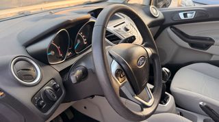 Ford Fiesta 2013 trend-thumb-23