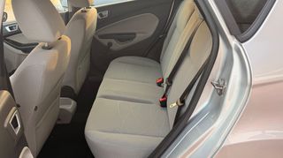 Ford Fiesta 2013 trend-thumb-27