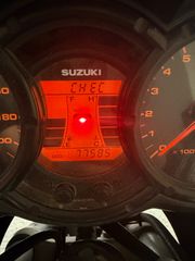 Suzuki V-Strom 650 2004-thumb-1