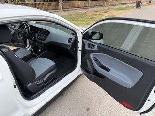 Hyundai i 20 2016-thumb-19