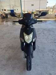 Kymco Agility 125 2012-thumb-1