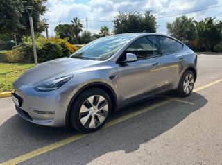 Tesla Model Y 2023 AWD Long Range-thumb-4