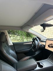 Tesla Model Y 2023 AWD Long Range-thumb-6