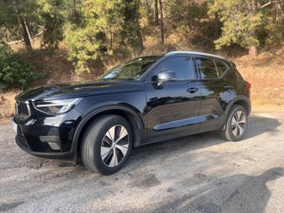 Volvo XC40 2023 Core