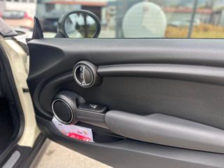 Mini Cooper 2015 Cooper D-thumb-14
