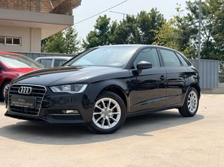 Audi A3 2015 S-TRONIC 1.6 TDI Attraction