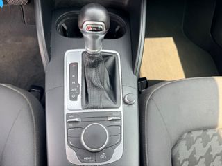 Audi A3 2015 S-TRONIC 1.6 TDI Attraction-thumb-21