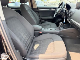 Audi A3 2015 S-TRONIC 1.6 TDI Attraction-thumb-26