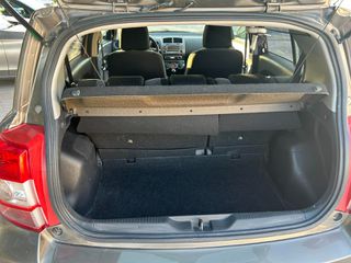 Toyota Urban Cruiser 2012-thumb-5