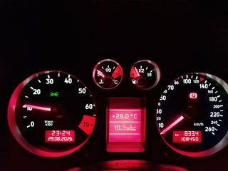 Audi TT 2002-thumb-13