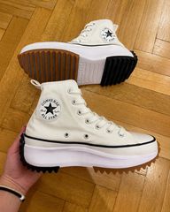 Σαν καινούρια, σε άψογη κατάσταση Converse Run Star Hike Platform