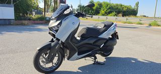 Yamaha XMAX 300 Tech Max+ EU5+ 2025-thumb-1