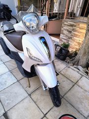 Piaggio Beverly 350 2018 Sport touring-thumb-6