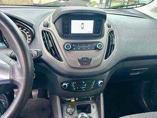 Ford Transit Courier 2019-thumb-13