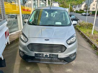 Ford Transit Courier 2019-thumb-3