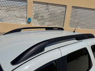 Dacia Duster 2022 1,5 BLUE dCI (DIESEL) 4X4-thumb-9