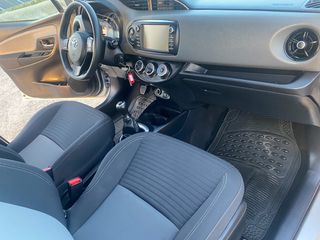 Toyota Yaris 2019 CAMERA FULL EXTRA EURO 6-thumb-12