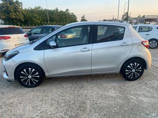 Toyota Yaris 2019 CAMERA FULL EXTRA EURO 6-thumb-3