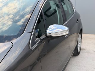 Peugeot 208 2018 1.2 PURETECH 100 / AUTO ΛΑΖΑΡΙΔΗΣ-thumb-8