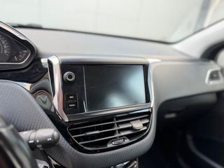 Peugeot 208 2018 1.2 PURETECH 100 / AUTO ΛΑΖΑΡΙΔΗΣ-thumb-19
