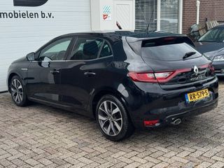 Renault Megane 2016 1.5DCI 110Hp BOSE NAVI MASSAGE-thumb-3
