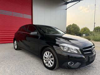 Mercedes-Benz A 180 2013-thumb-13