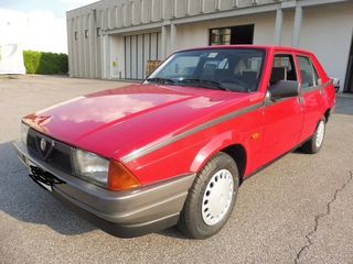 Alfa Romeo Alfa 75 1990