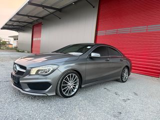 Mercedes-Benz CLA 200 2013 AMG LINE-thumb-6