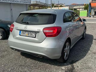 Mercedes-Benz A 180 2014-thumb-4