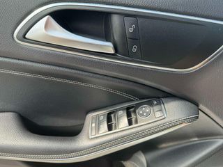 Mercedes-Benz A 180 2014-thumb-9