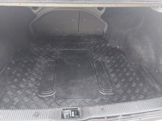 Nissan Almera 2003-thumb-33