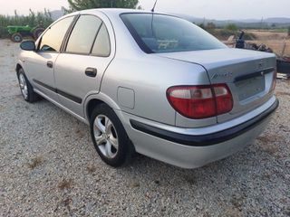 Nissan Almera 2003-thumb-6