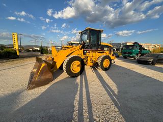 Φορτωτής Με Λάστιχα CAT 2003 924 G