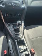 Ford Focus 2016 1.5 TDCi-thumb-8