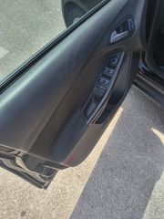 Ford Focus 2016 1.5 TDCi-thumb-9