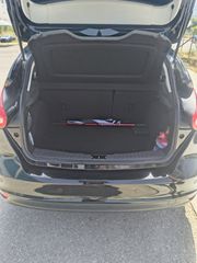 Ford Focus 2016 1.5 TDCi-thumb-10