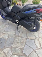 Yamaha XMAX 300 2023-thumb-1