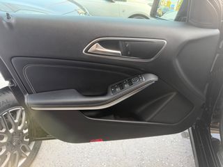 Mercedes-Benz A 180 2018 Progressive Edition-thumb-36