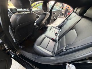 Mercedes-Benz A 180 2018 Progressive Edition-thumb-28