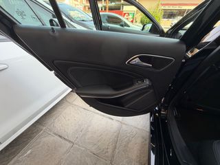 Mercedes-Benz A 180 2018 Progressive Edition-thumb-29
