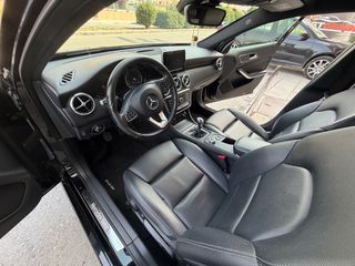 Mercedes-Benz A 180 2018 Progressive Edition-thumb-30